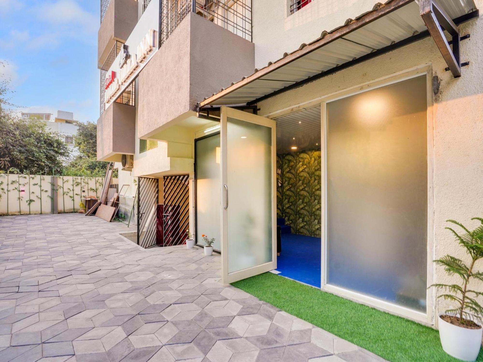 Hotel Royal Villa Inn Sakardarā 外观 照片