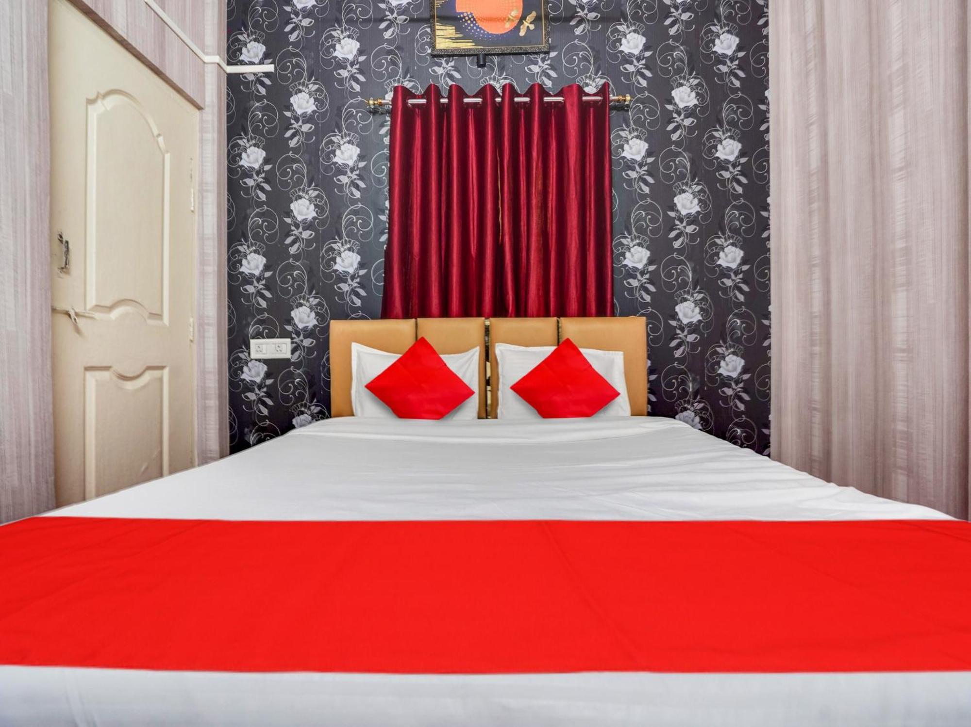 Hotel Royal Villa Inn Sakardarā 外观 照片